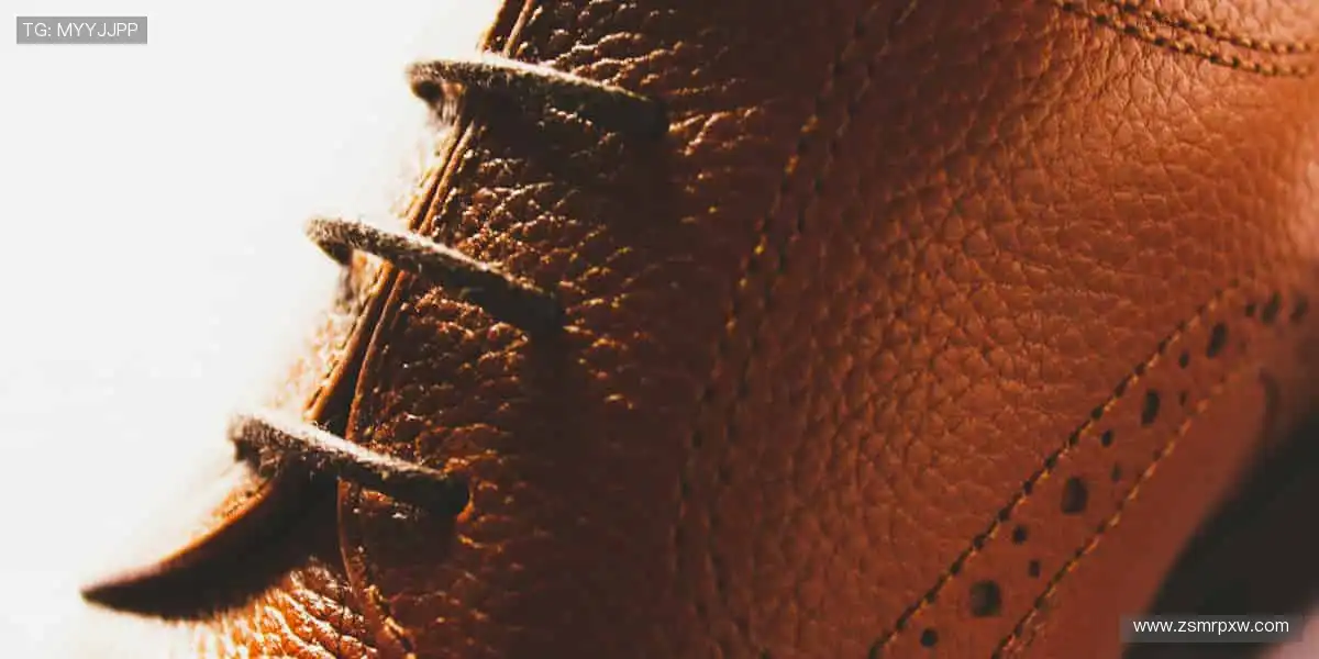 从赛场到生活，热爱不止！🎯 个性周边，让运动精神融入日常！